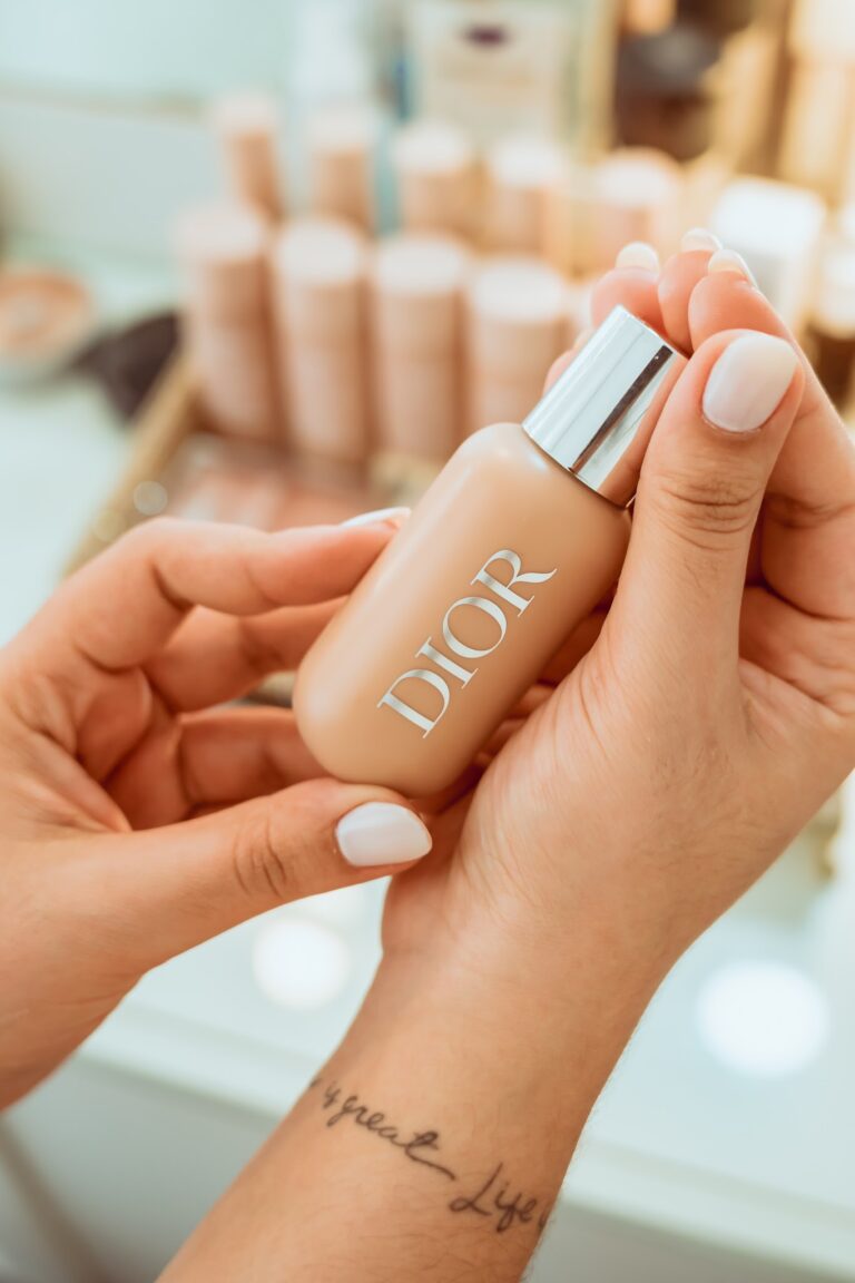 Studio Bruna Freitas Makeup image