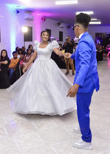 Drapê Festas Vestidos E Ternos image