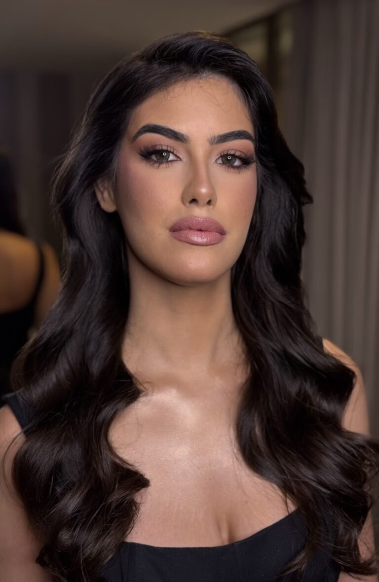 Bem Patrícia Escovaria E Maquiagem image