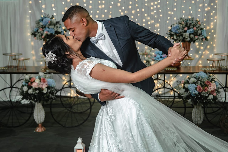 Encantus Noivas image