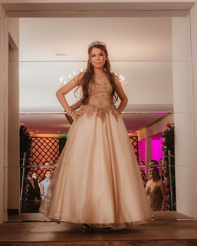 Toque D Classe Noivas image