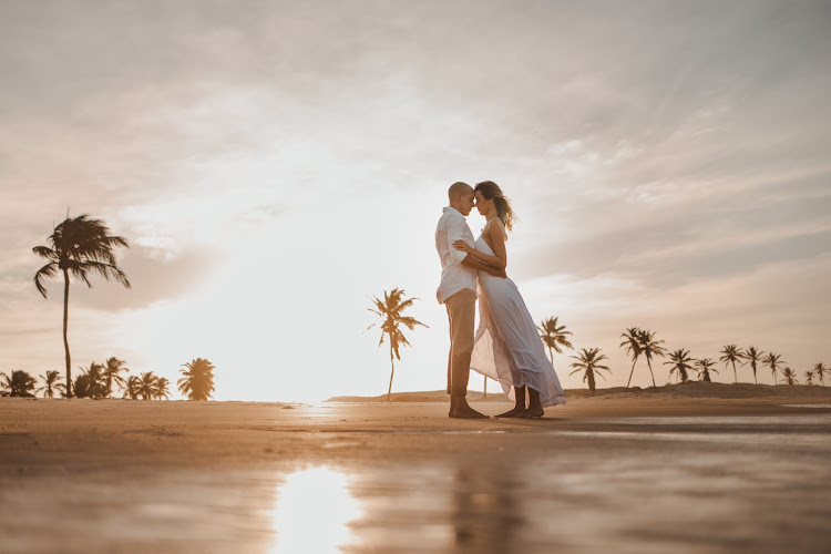 Fotometrar Fotografia De Casamentos image