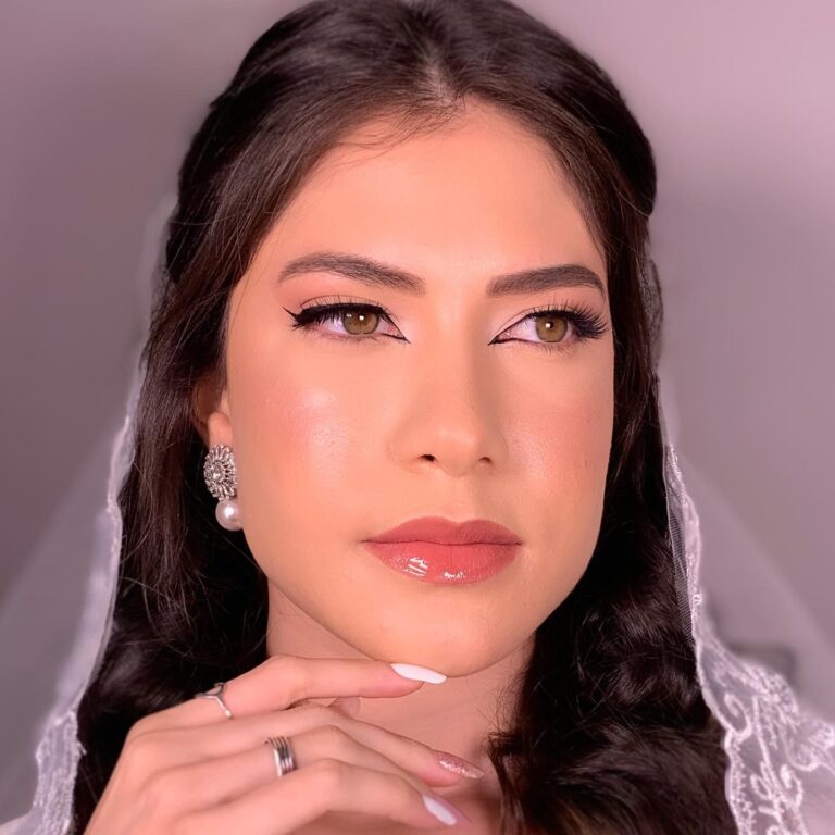 Sophia Teixeira Makeup image