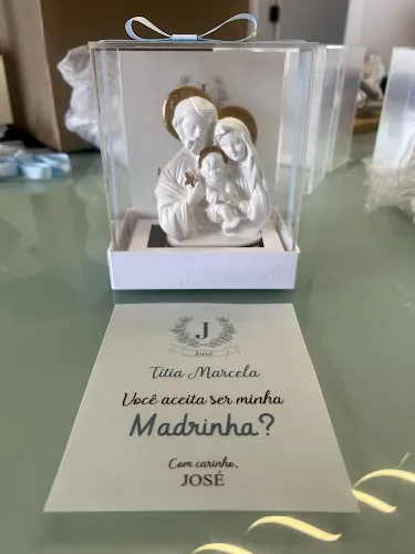 Mídia Impressa Gráfica e Convites Personalizados image